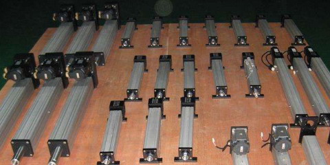 電動缸.jpg
